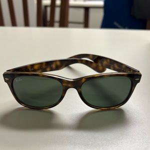 Ray Bans Women’s
